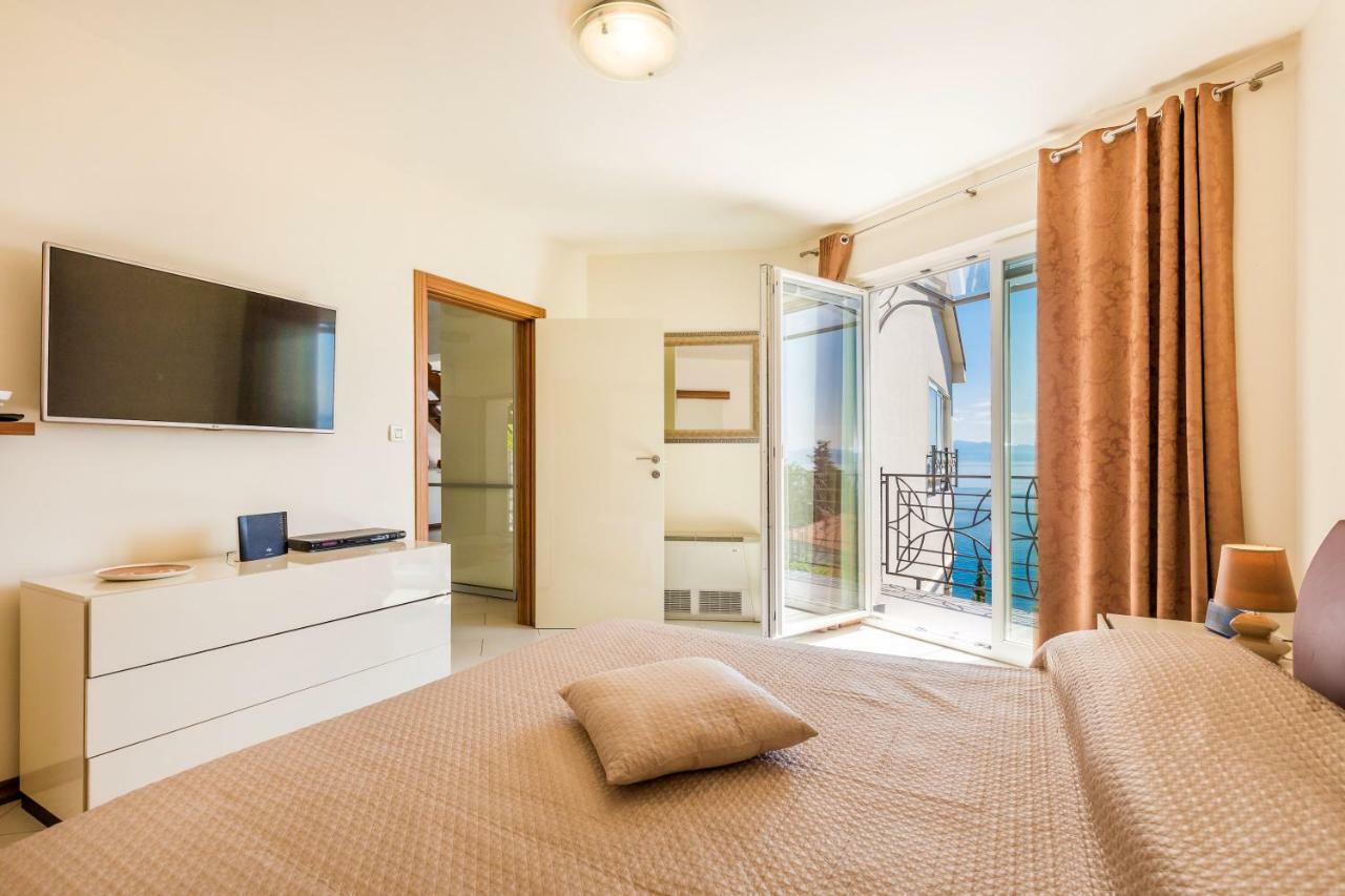 Luxury Penthouse Prestige Near The Sea Apartment Опатия Екстериор снимка